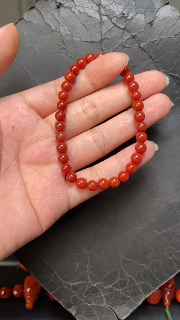 未镶嵌99南红玛瑙手串