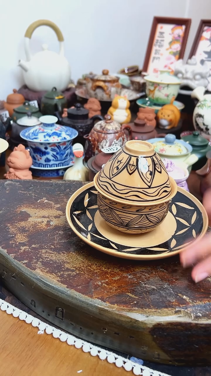  【茶瓷物语】手绘宝宝盖碗配1杯