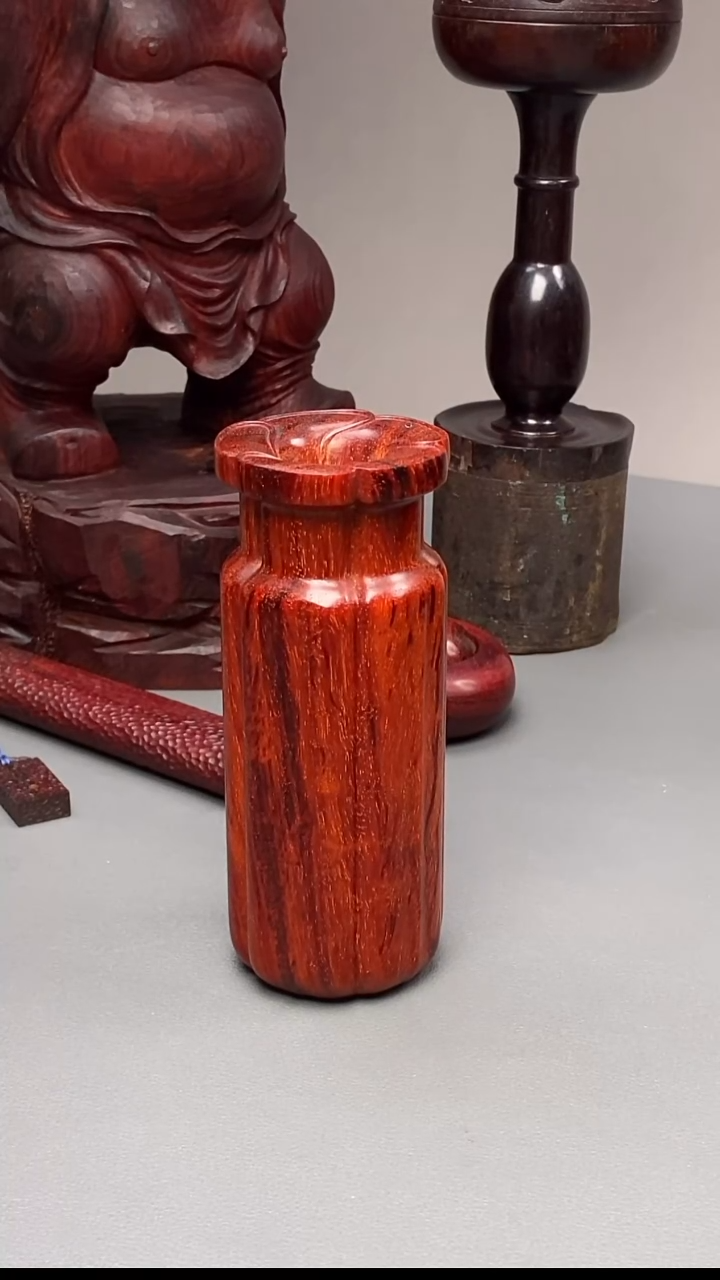 小叶紫檀印度小叶紫檀 花瓶