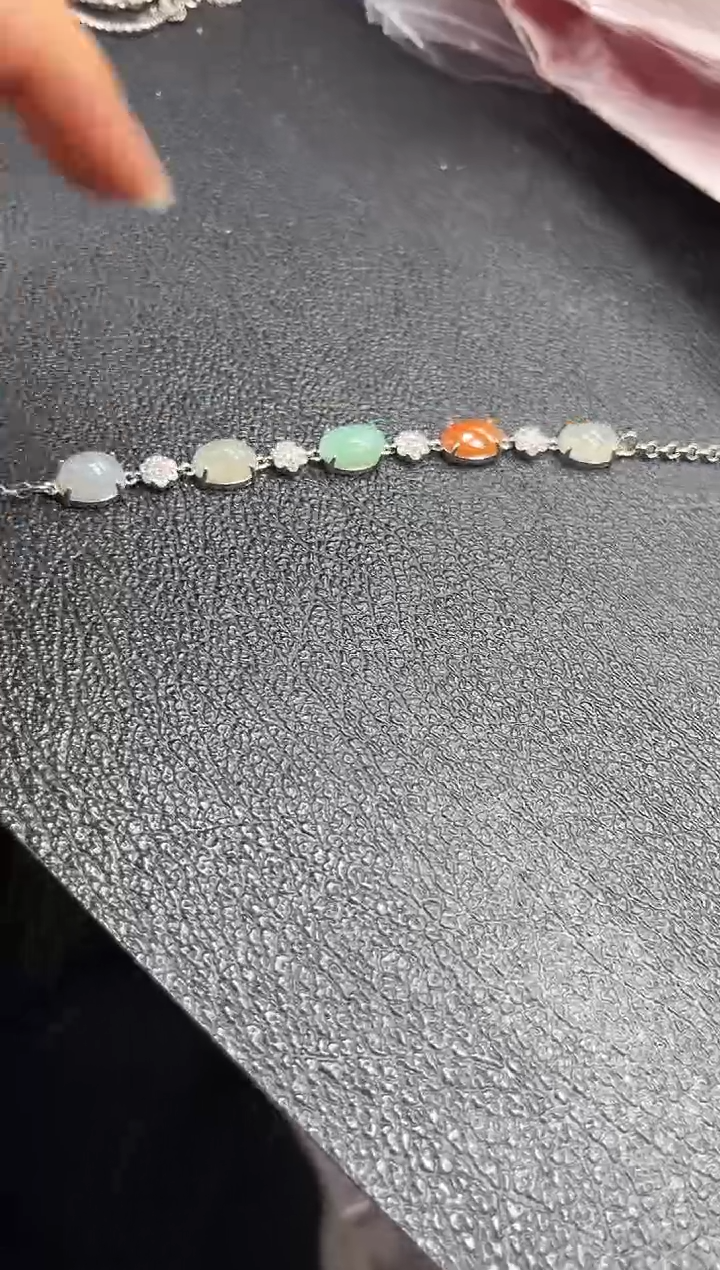 未镶嵌手链翡翠宝*0886822912