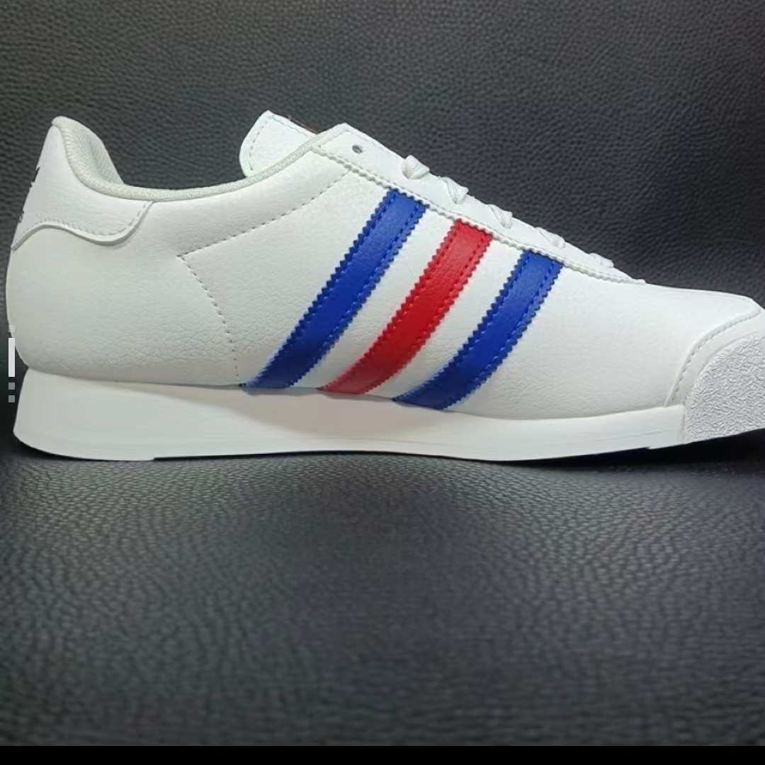 【瑕疵慎拍】阿迪男女休闲运动跑步鞋 FW8366-40(全新断码就一双)