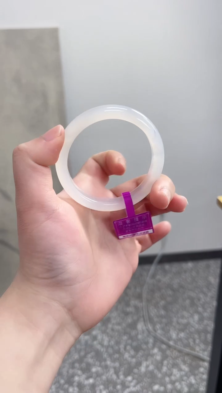 【闪购商品】玛瑙/玉髓手镯未镶嵌51-52圈口需要包容