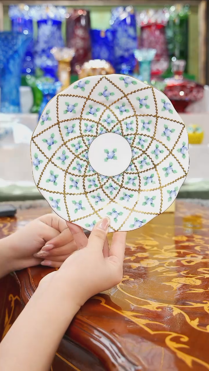 瓷米多家中古瓷器如图所示60