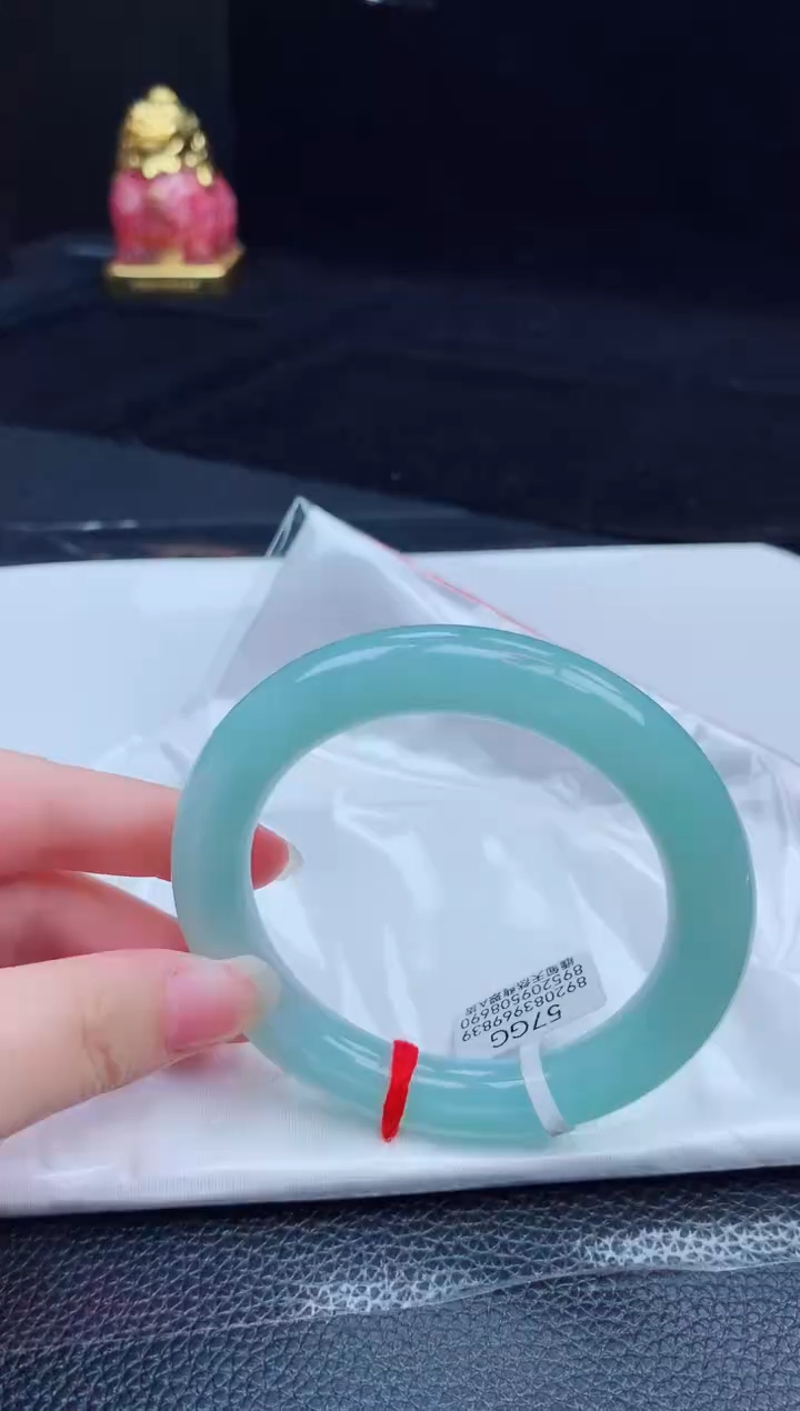 翡翠手镯未镶嵌缅甸天然翡翠A货手镯