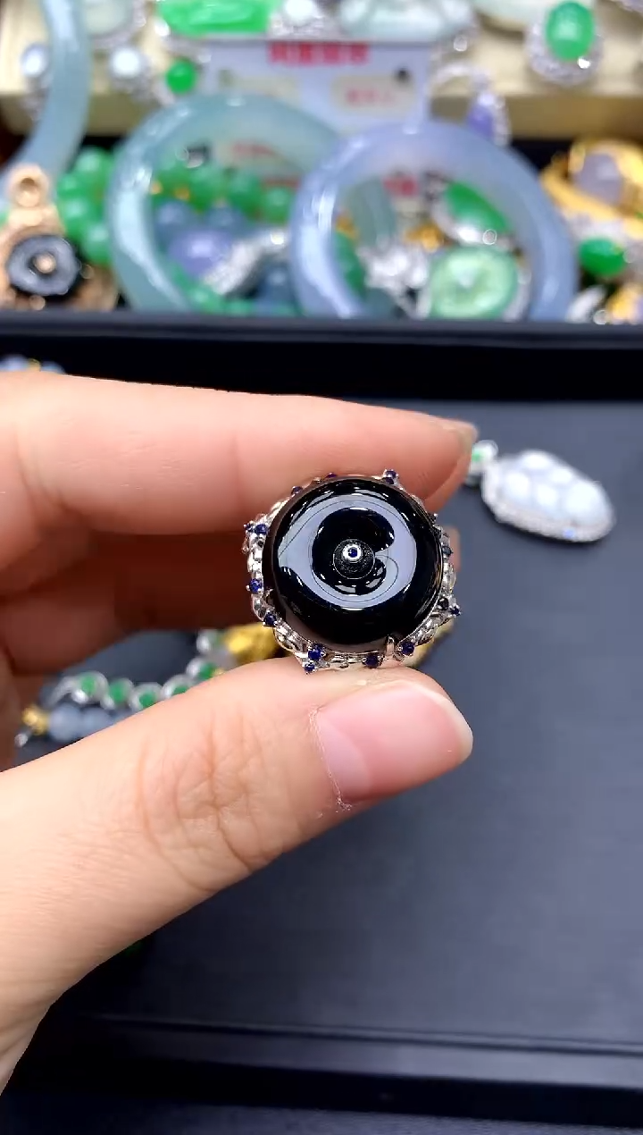 18K金镶嵌戒指翡翠416 -中国好珍宝