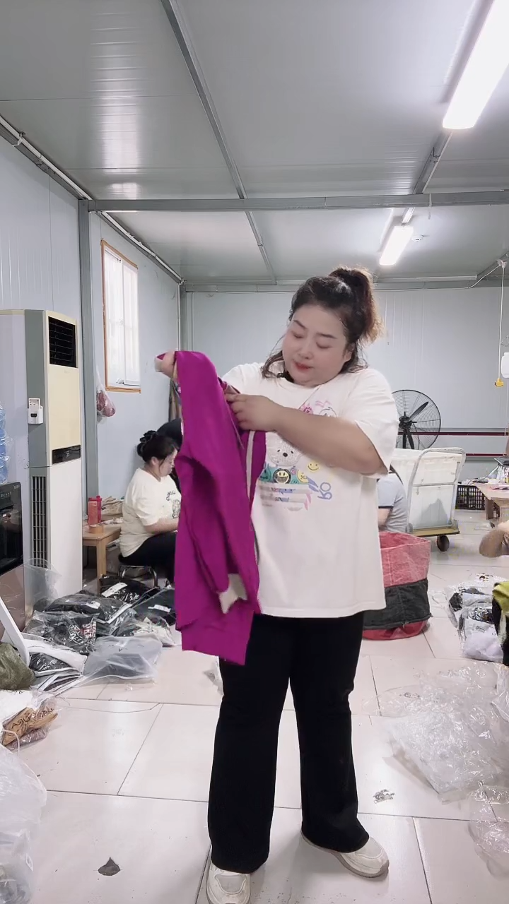 仓库单件商品，听讲解体重