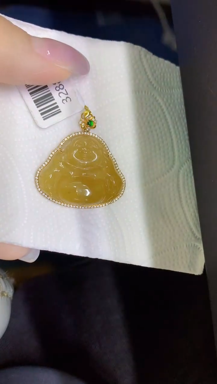 颈饰18K金镶嵌翡翠缅甸天然翡翠A货