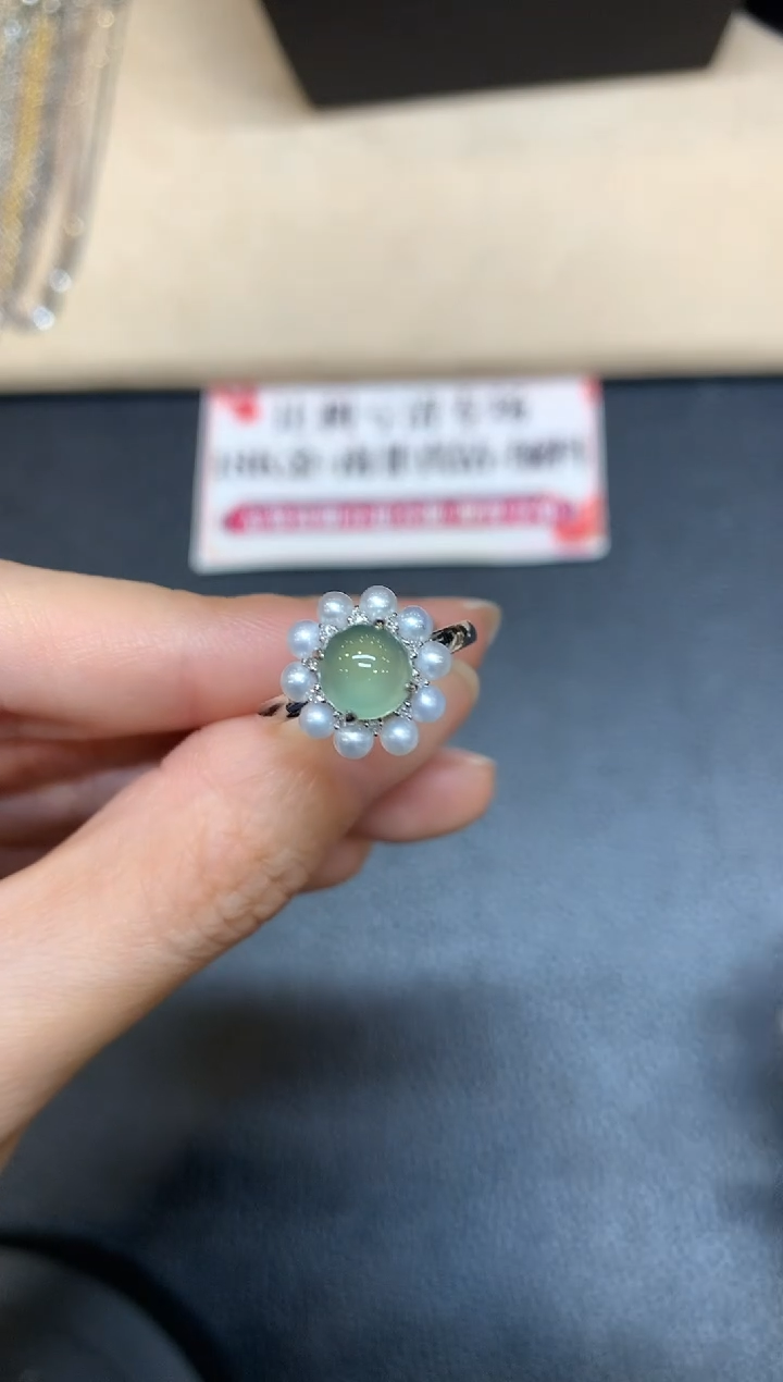 【闪购商品】翡翠戒指18K金镶嵌【无鉴赏期