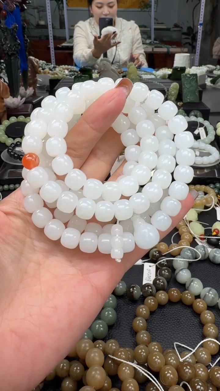 未镶嵌手串和田玉新疆且末金山白玉卡8【108】