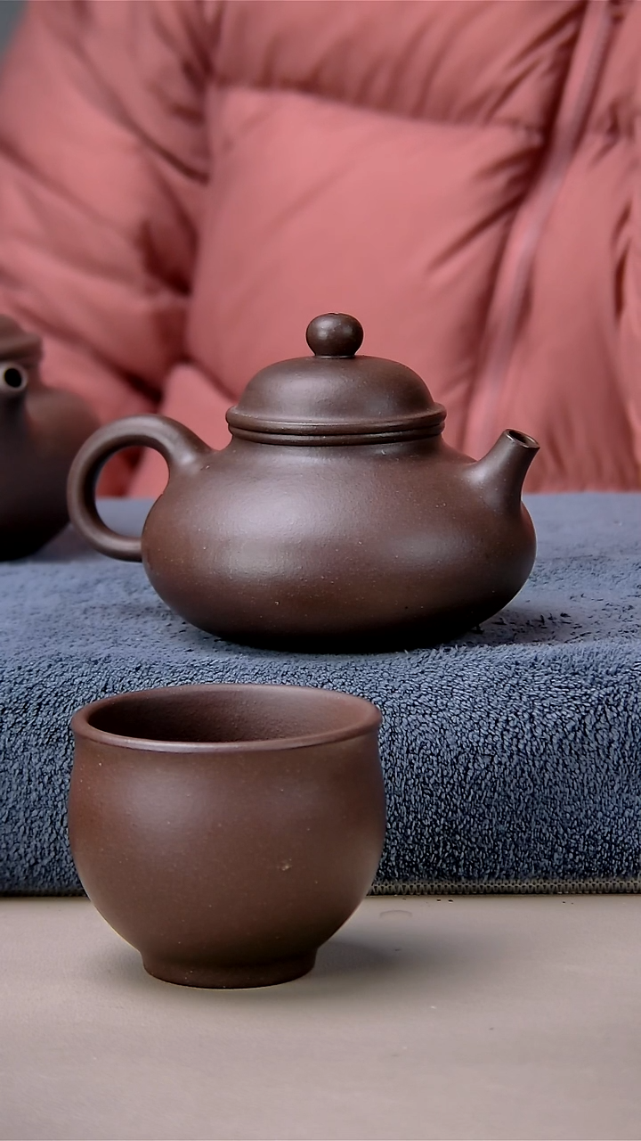 【闪购商品】清水泥茶壶180容天底草清