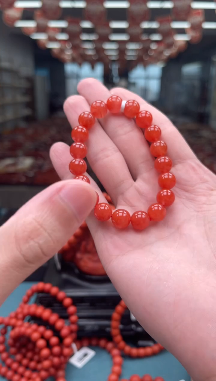 【闪购商品】南红玛瑙A11未镶嵌滴水洞单圈10mm