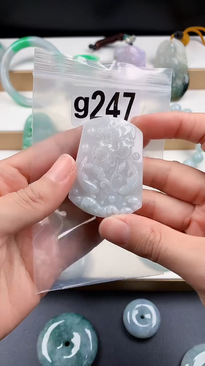 颈饰未镶嵌翡翠天然翡翠珠宝吊坠挂件