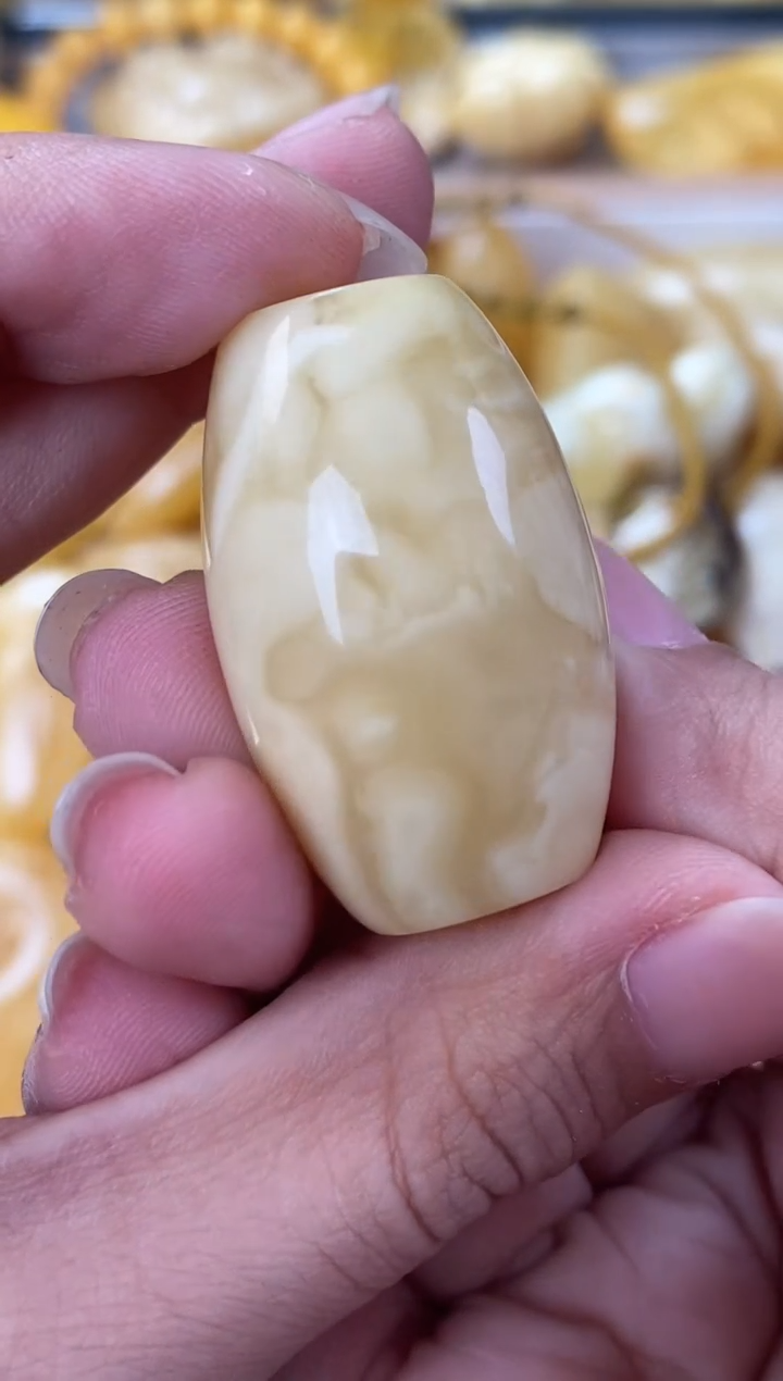 未镶嵌琥珀裸石天然琥珀蜜蜡