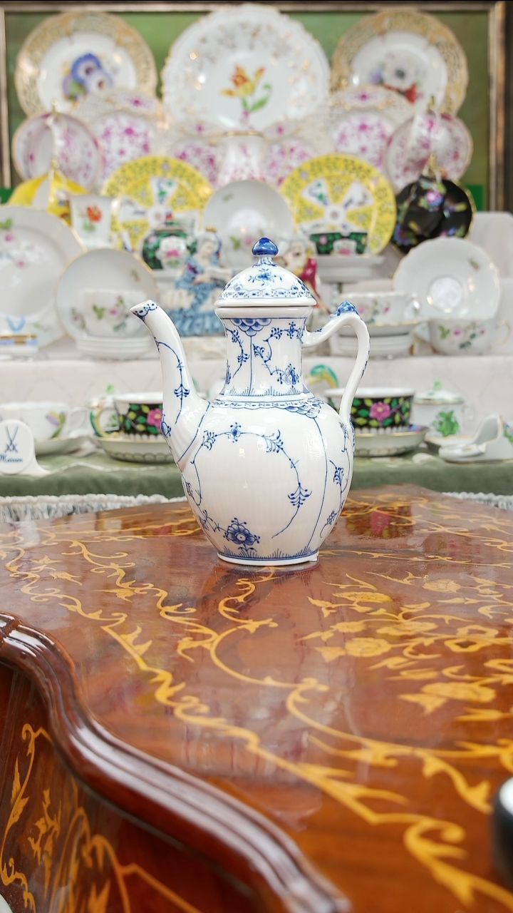 瓷中古瓷器如图所示95