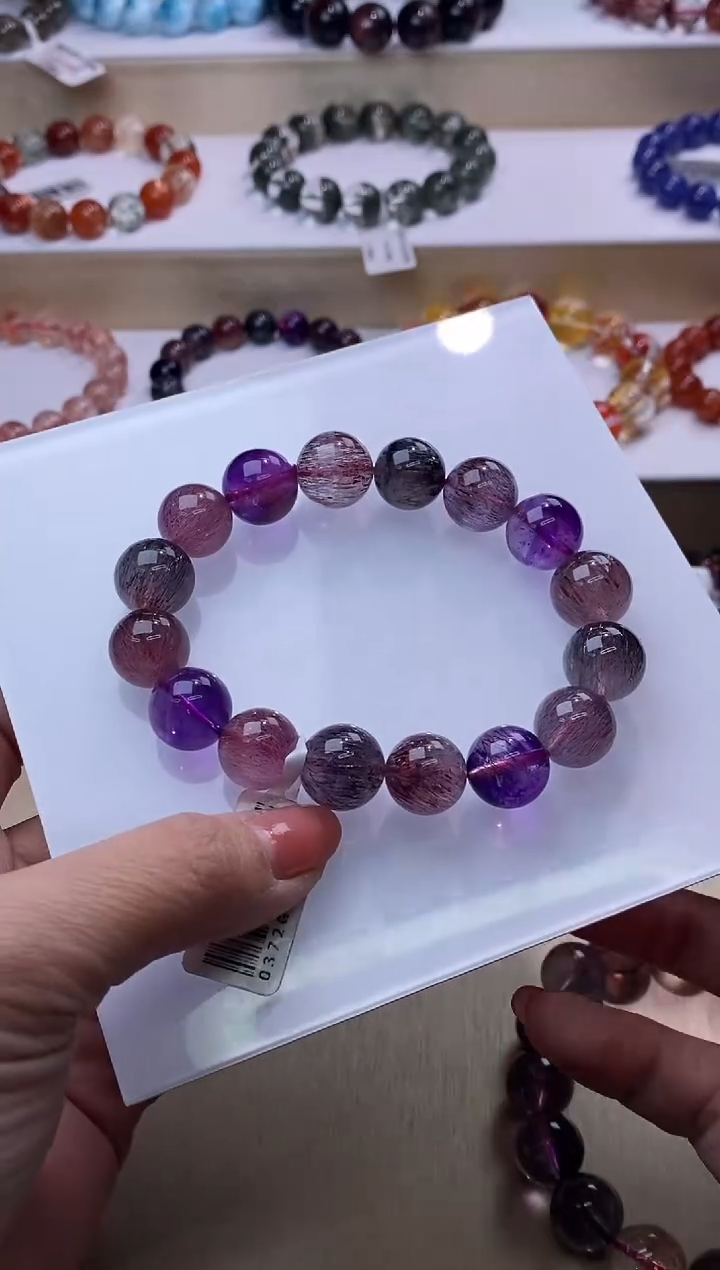 【闪购商品】水晶手链未镶嵌黑加仑超七13m+