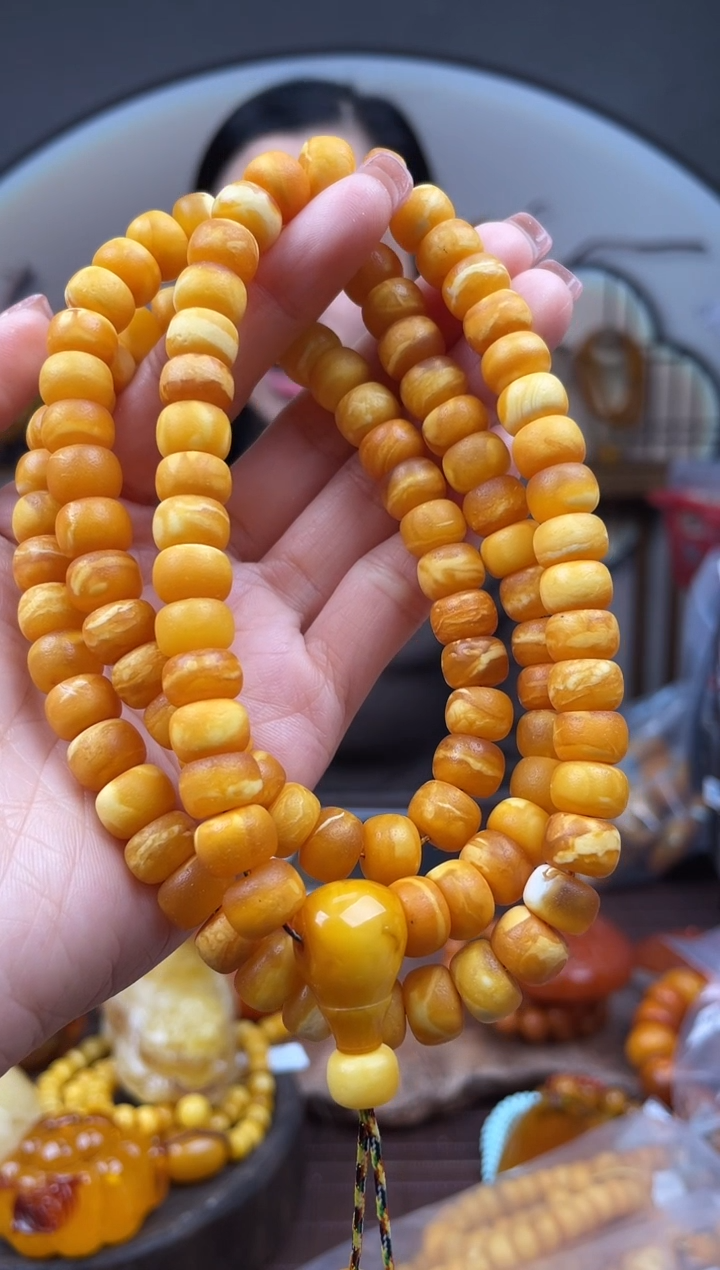 【闪购商品】琥珀裸石未镶嵌首饰 假1赔4 （多样性发货1件