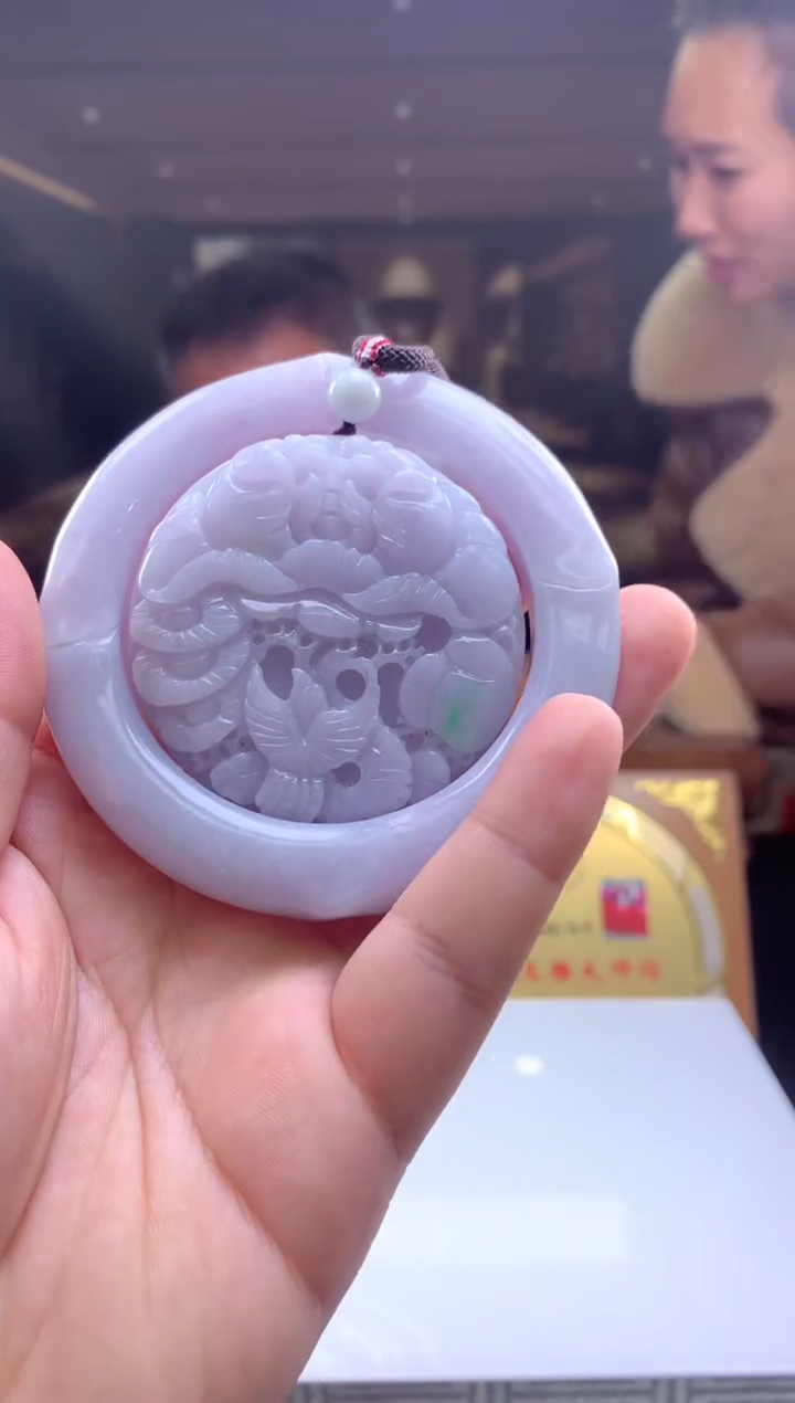 【闪购商品】定制翡翠未镶嵌挂件发货（拍一发一）          