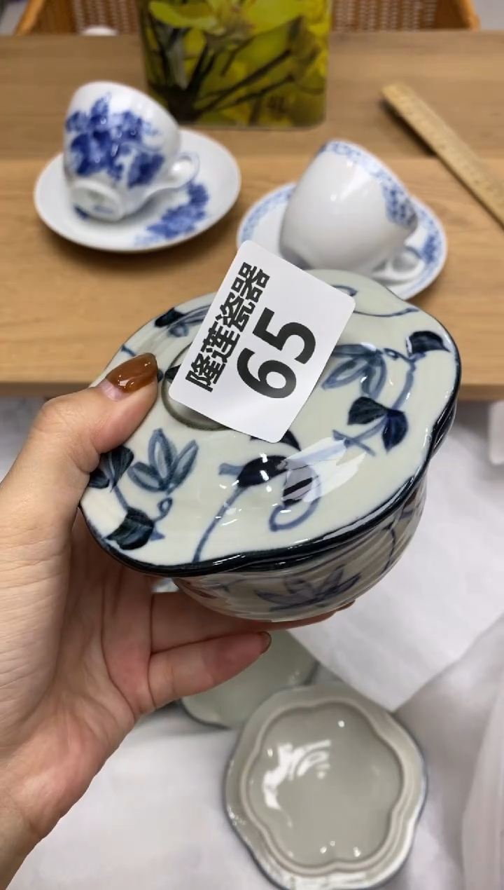 瓷片隆莲瓷器欢迎大家