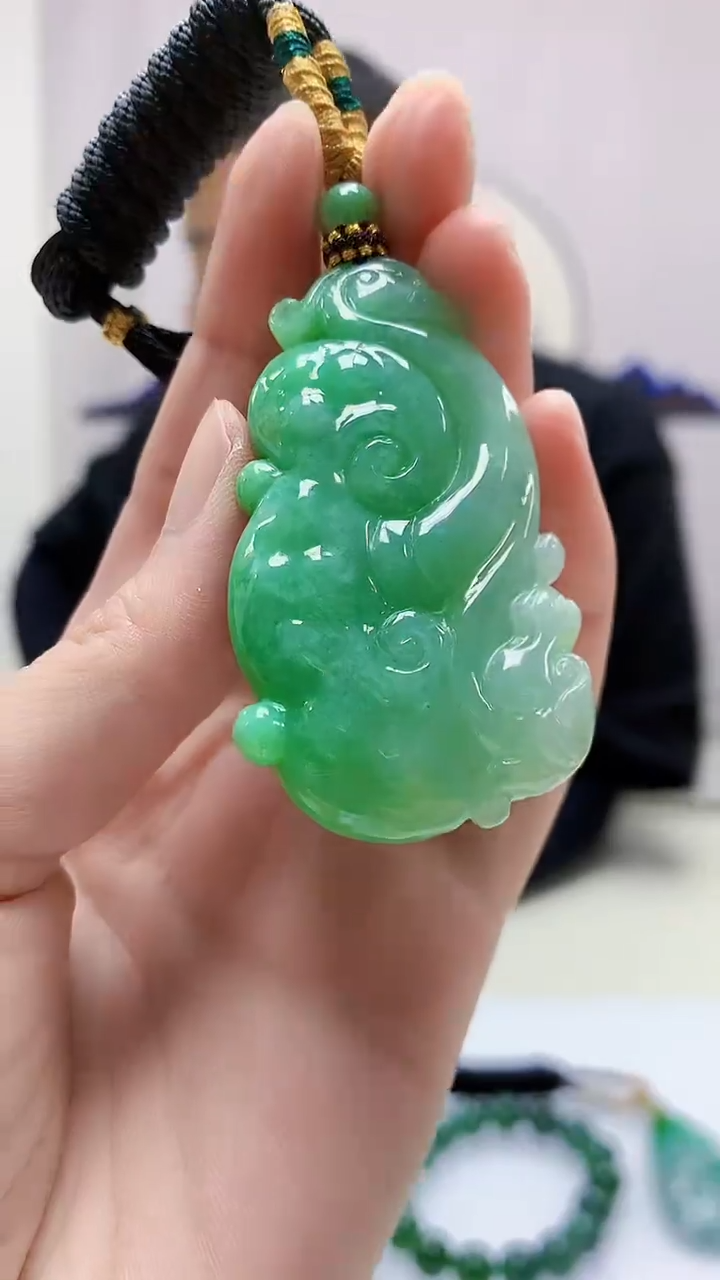 定制翡翠未镶嵌4898zm-毛货挂件如意252