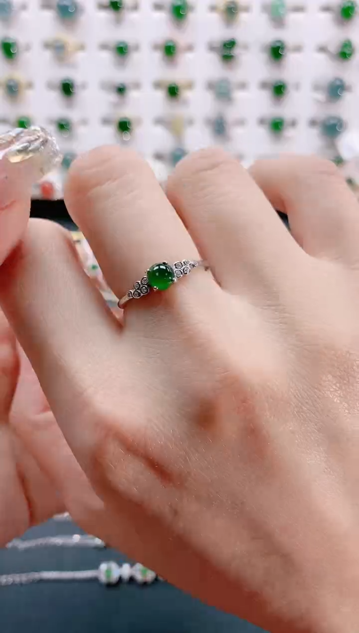 【闪购商品】翡翠戒指银S925镶嵌天然翡翠