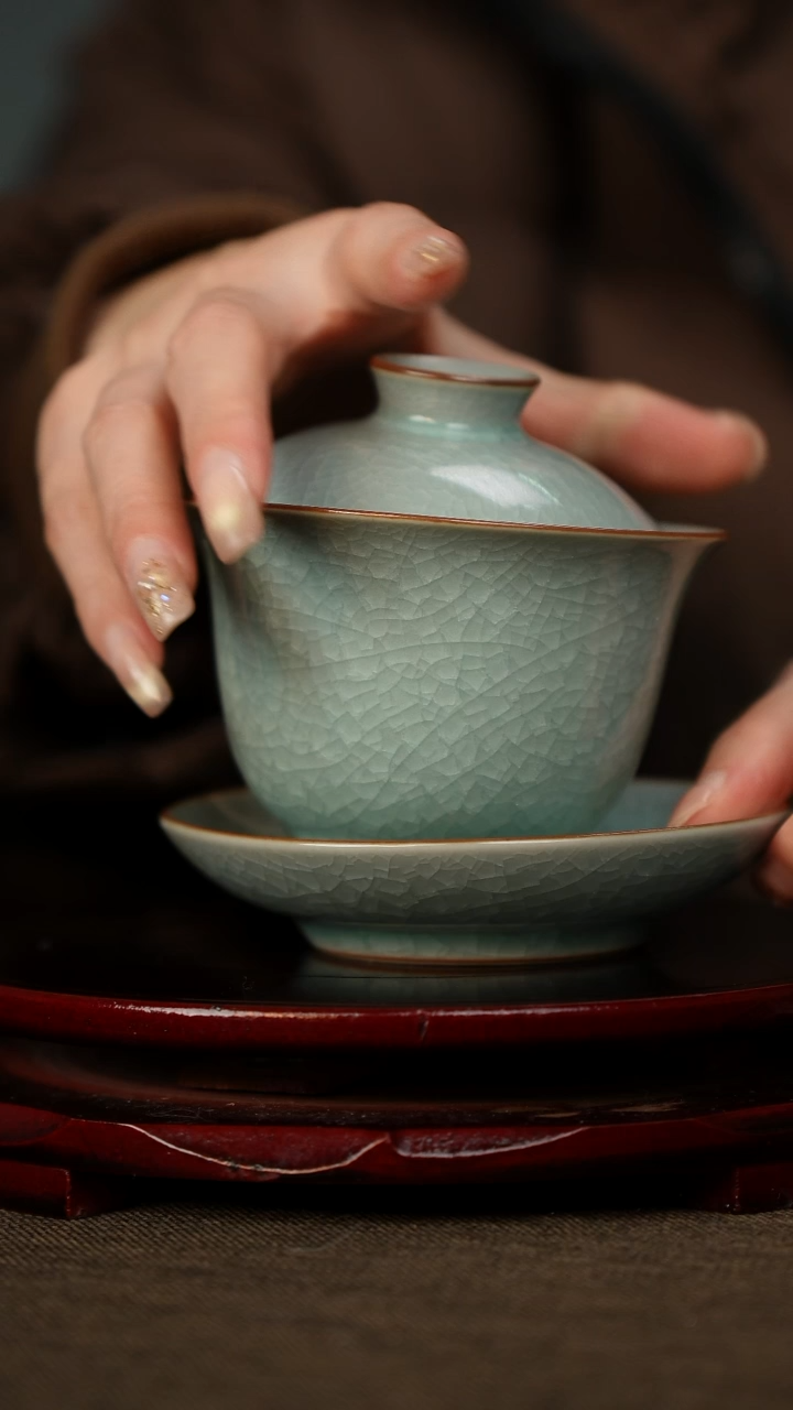 鱼鳞冰花  三才盖碗 