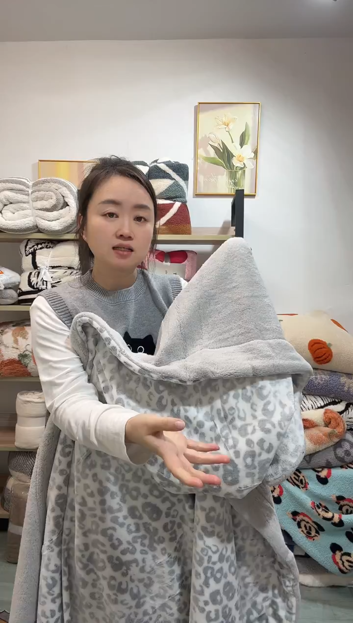 聚酯纤维127*152背印豹纹