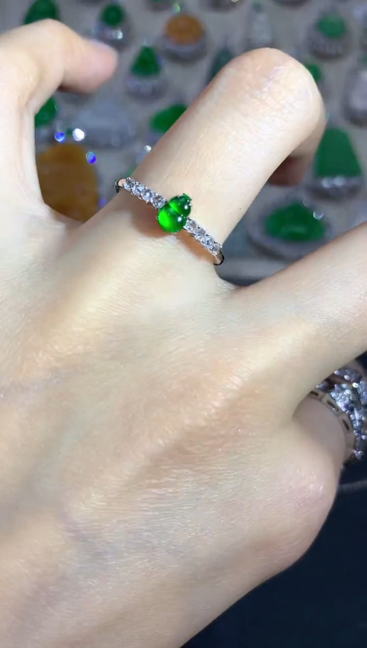 【闪购商品】翡翠戒指18K金镶嵌q1不退换