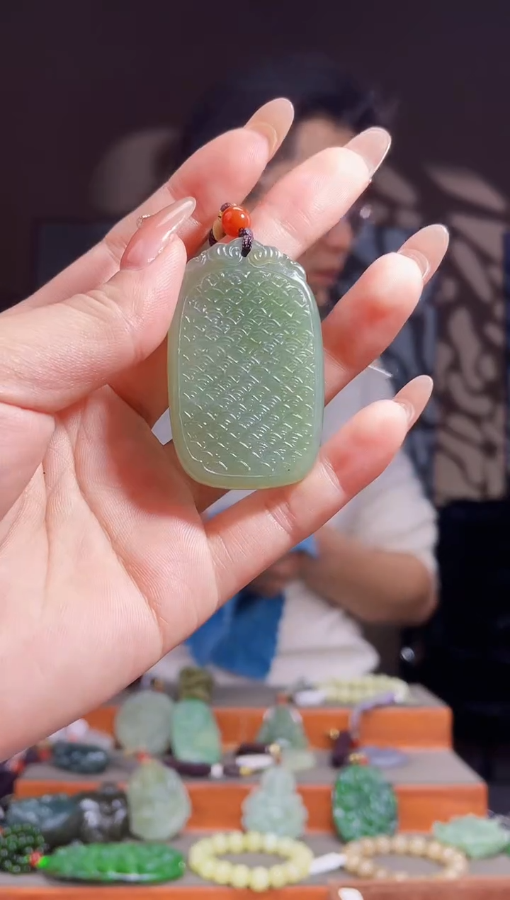 【闪购商品】和田玉颈饰未镶嵌拍一发一