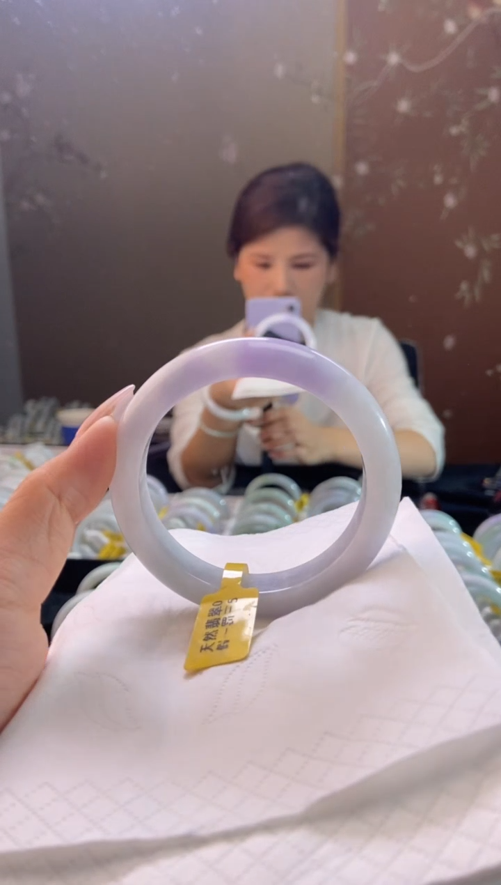 未镶嵌手镯翡翠圈口x56
