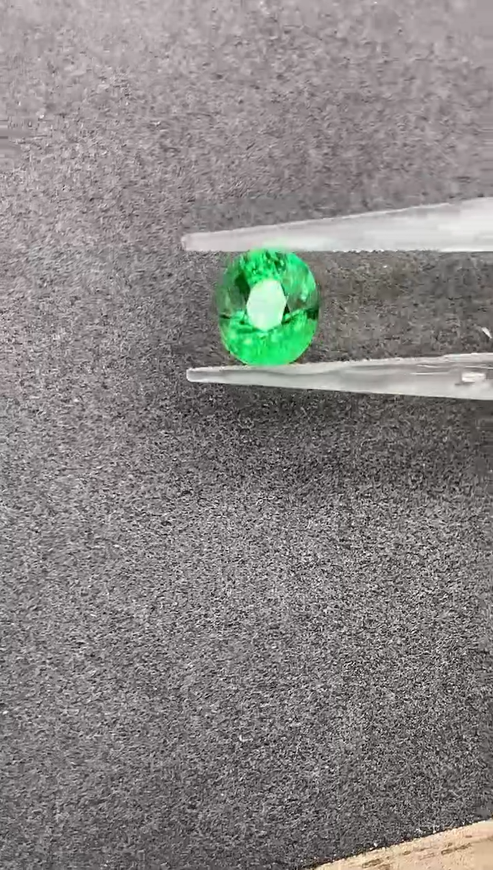 石榴石（沙弗莱）裸石未镶嵌6-9  YH 卡扎尼裸石