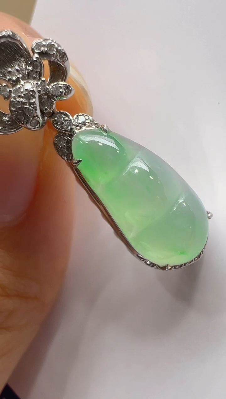 【闪购商品】翡翠吊坠(不含链)18K金镶嵌多样性团购发一件