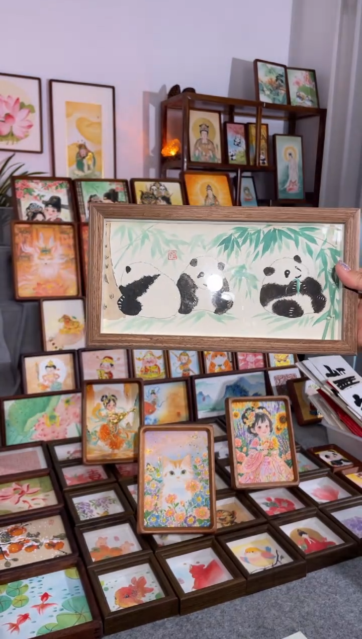 国画【竹林熊猫】15*28手绘摆台