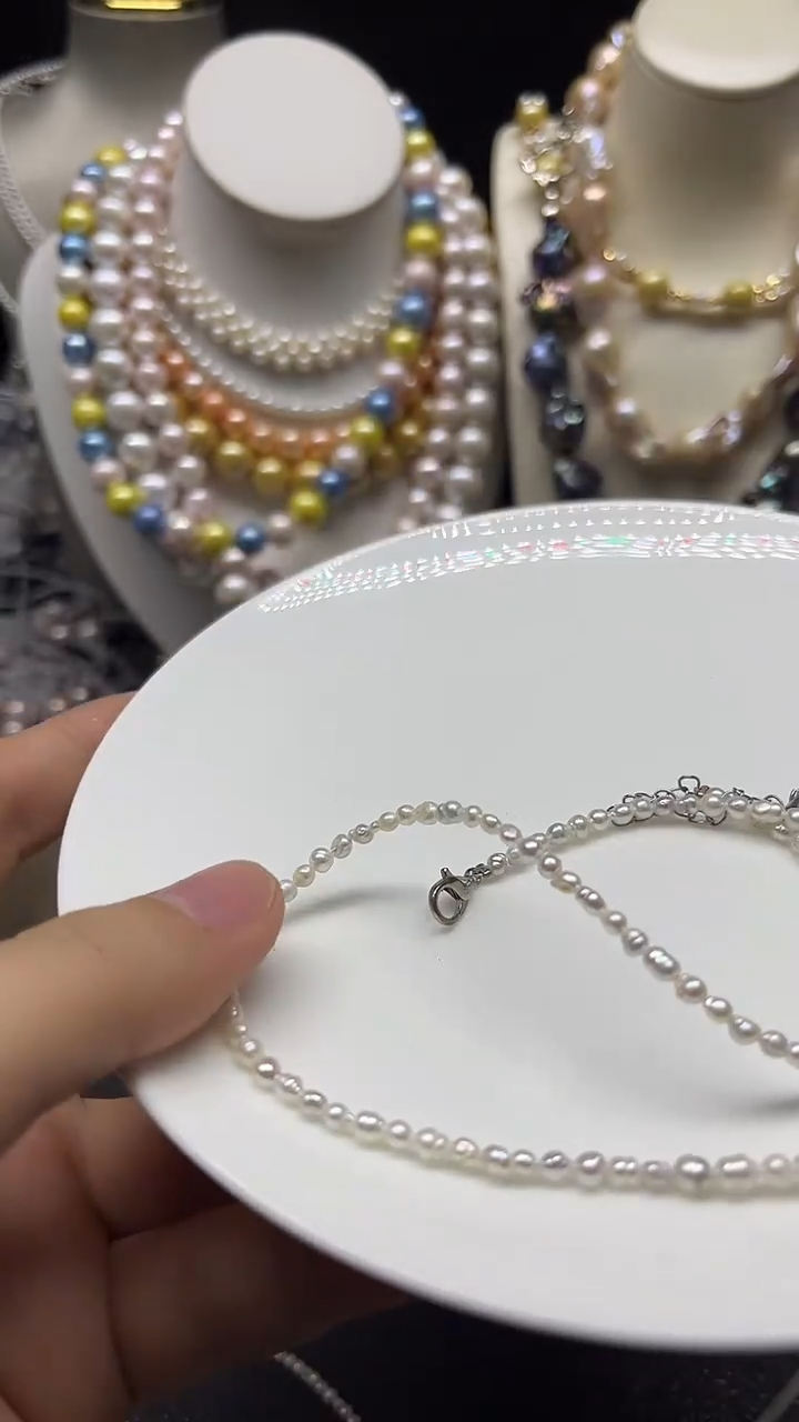 颈饰未镶嵌淡水珍珠多人