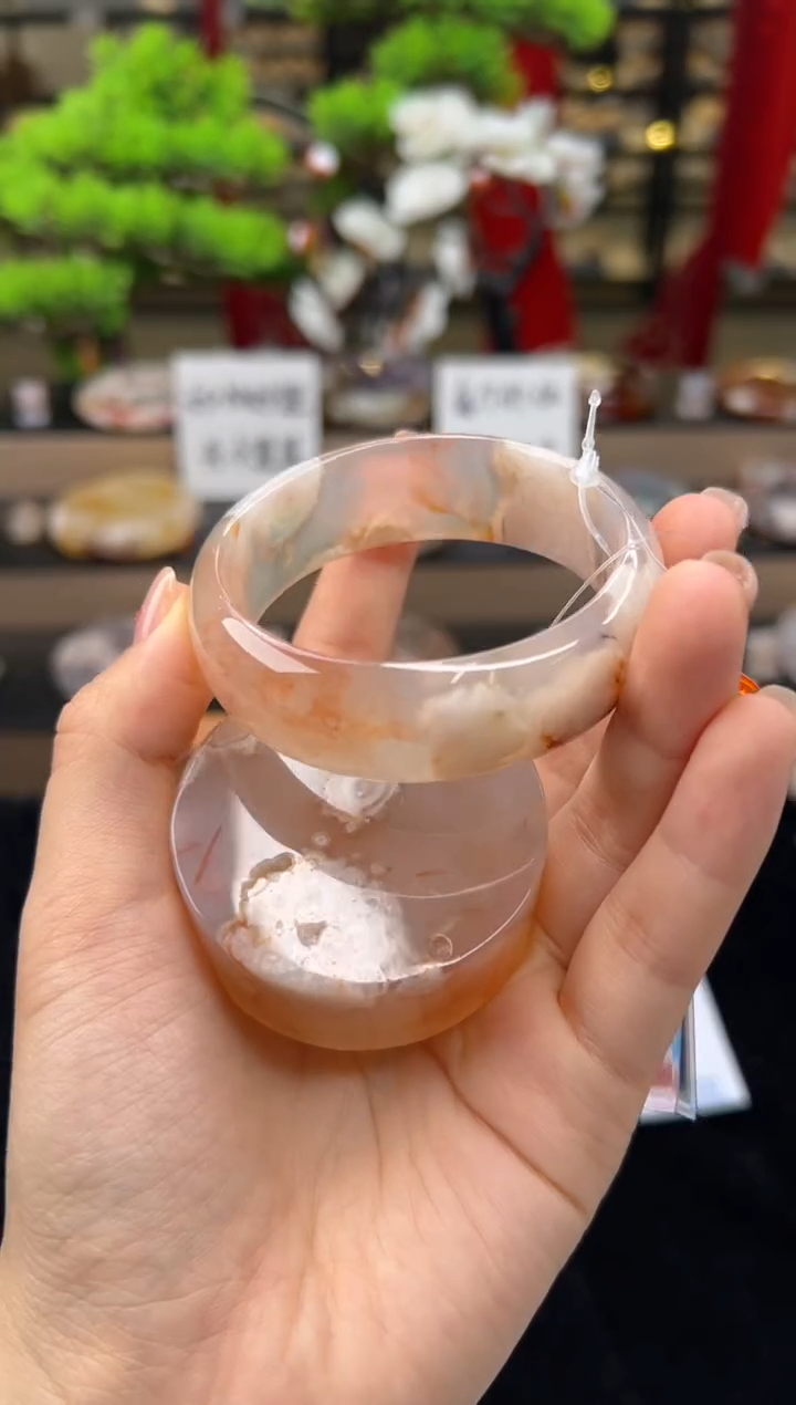 【闪购商品】石英质玉未镶嵌手镯55圈口（赠送镯心）21723