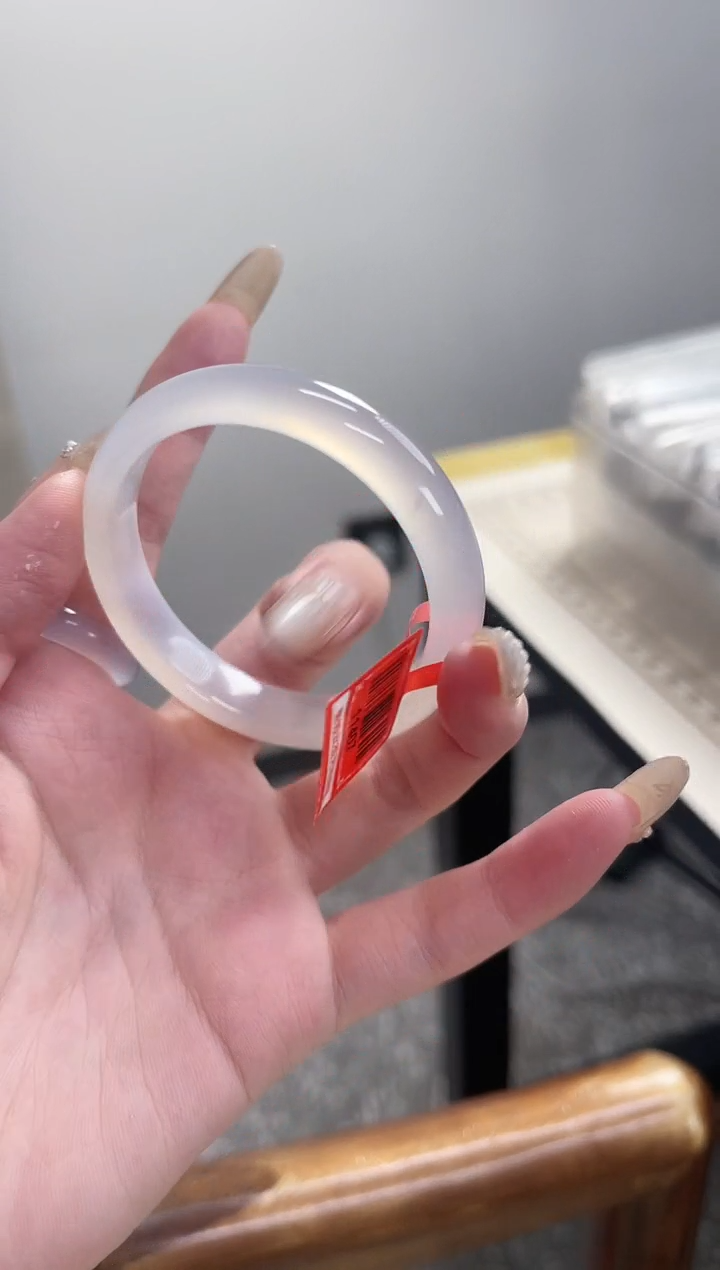 【闪购商品】玛瑙/玉髓手镯未镶嵌51圈 需要包容