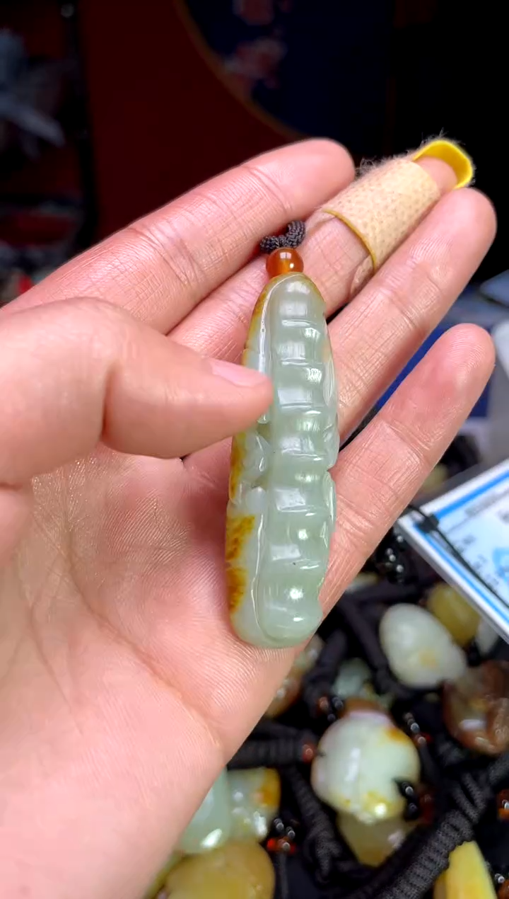 【闪购商品】和田玉颈饰未镶嵌23123