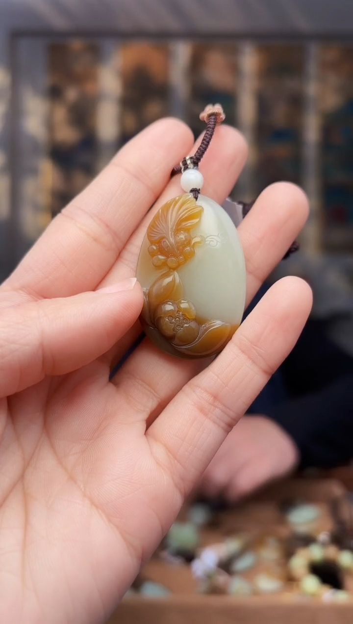 【闪购商品】和田玉颈饰未镶嵌拍一发一