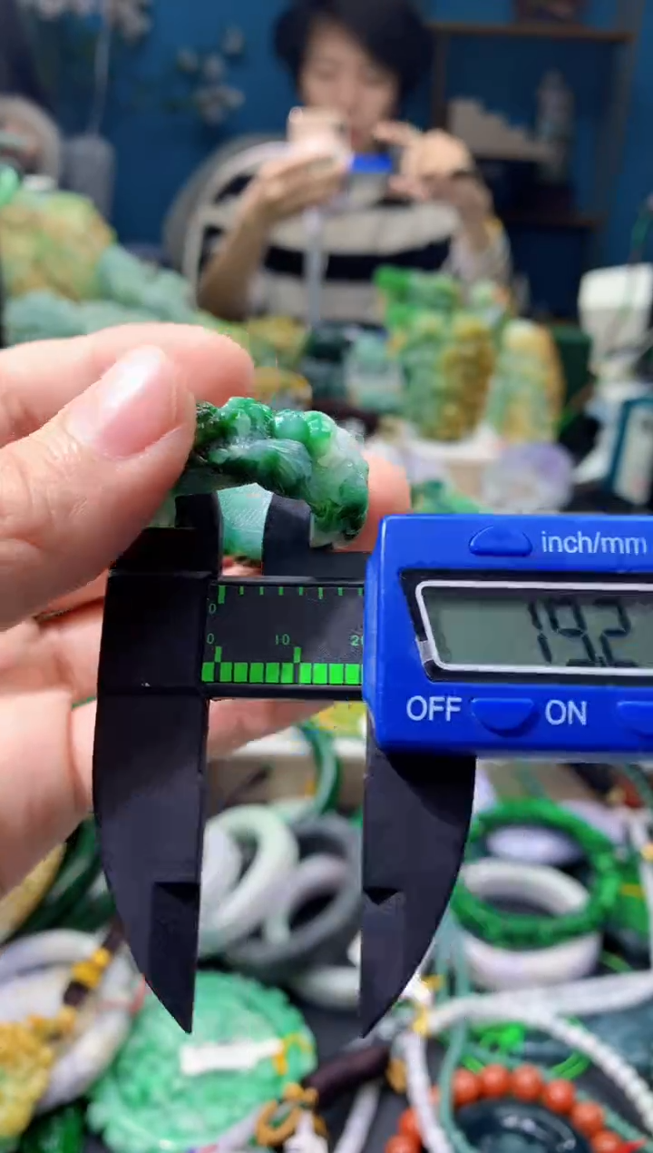 颈饰未镶嵌翡翠天然缅甸翡翠a货