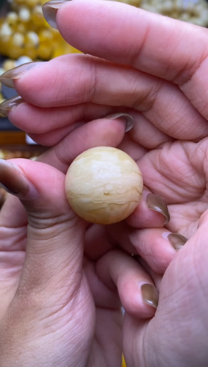 【闪购商品】琥珀裸石未镶嵌大小姐珠宝严选16