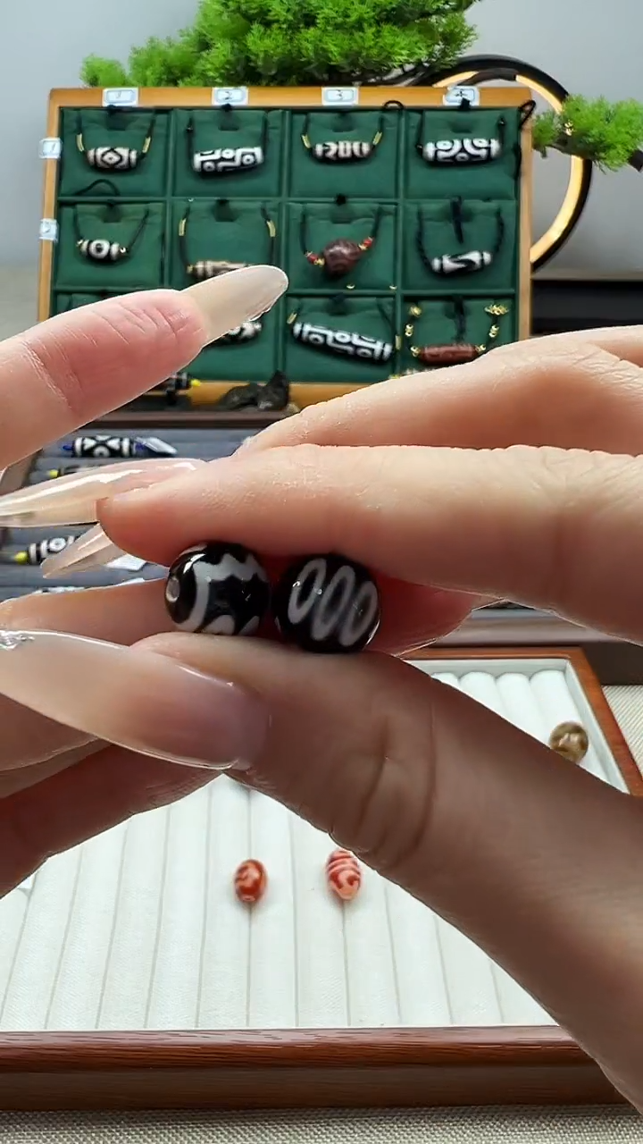 玛瑙/玉髓（覆膜）颈饰未镶嵌79（微瑕）