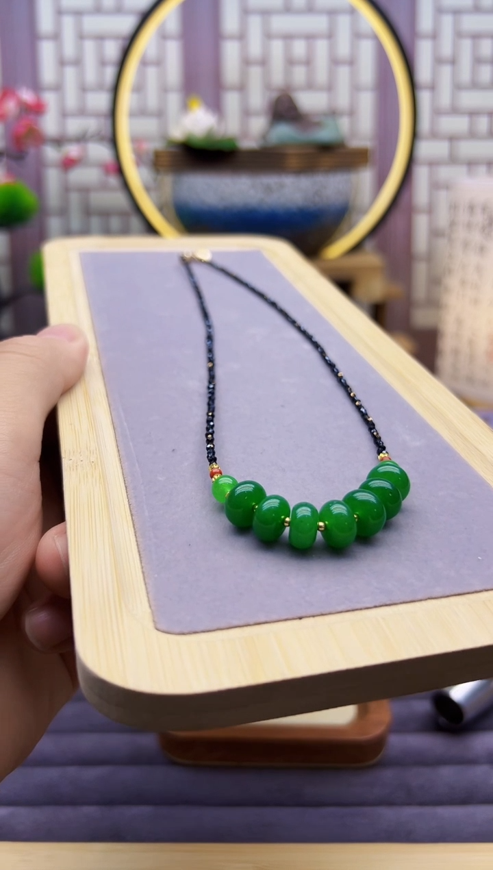 翡翠14K金镶嵌颈饰XXXXXXXXX