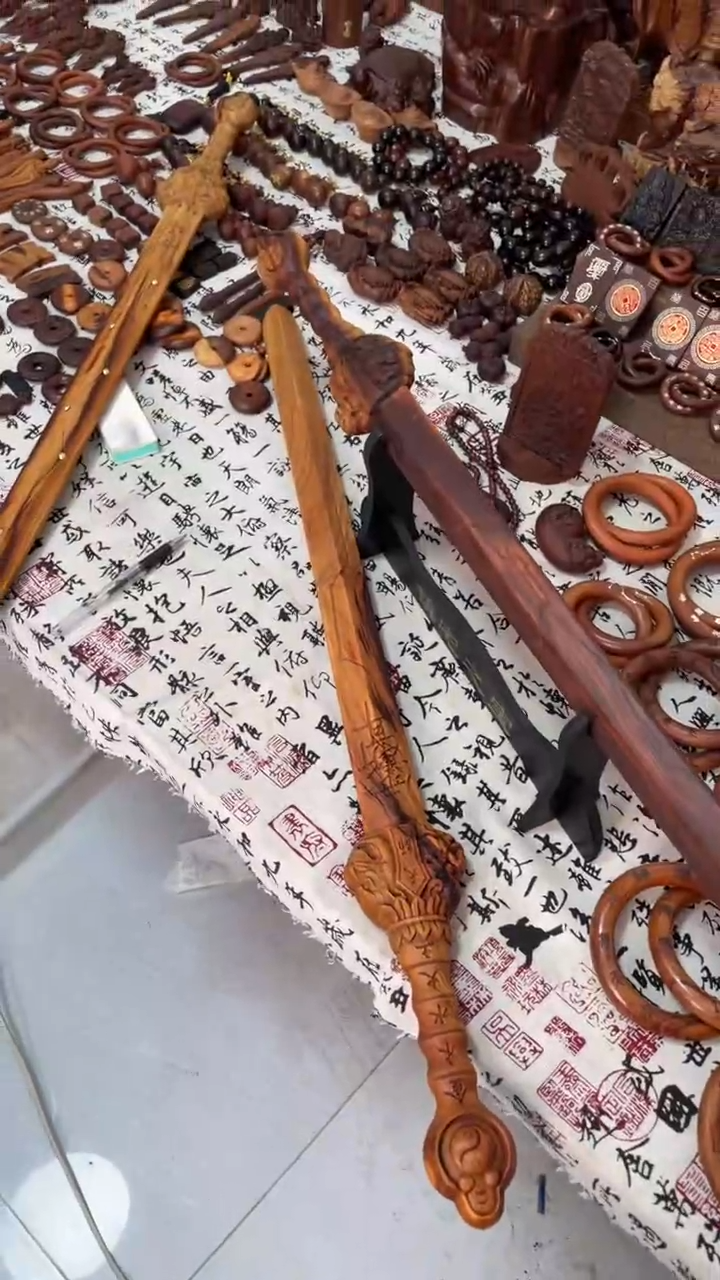【闪购商品】木桃木80公分天师剑配底座钉铜钉