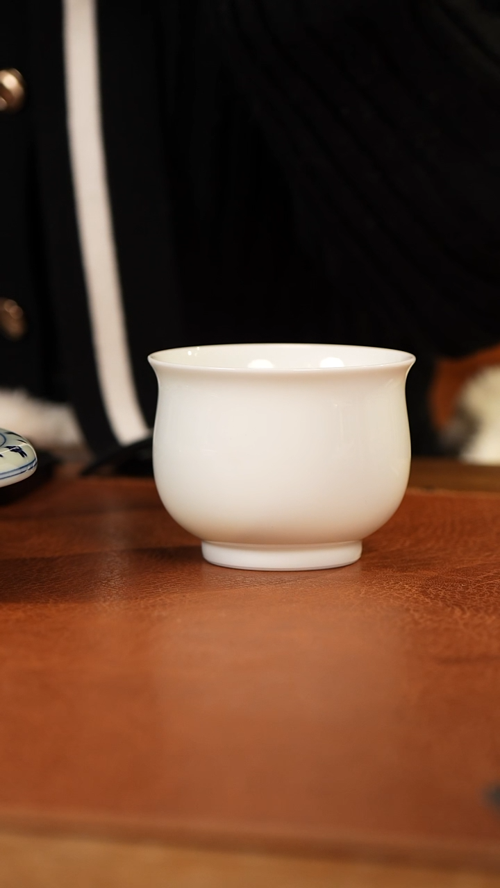 【闪购商品】杯景德镇高炉式主人杯