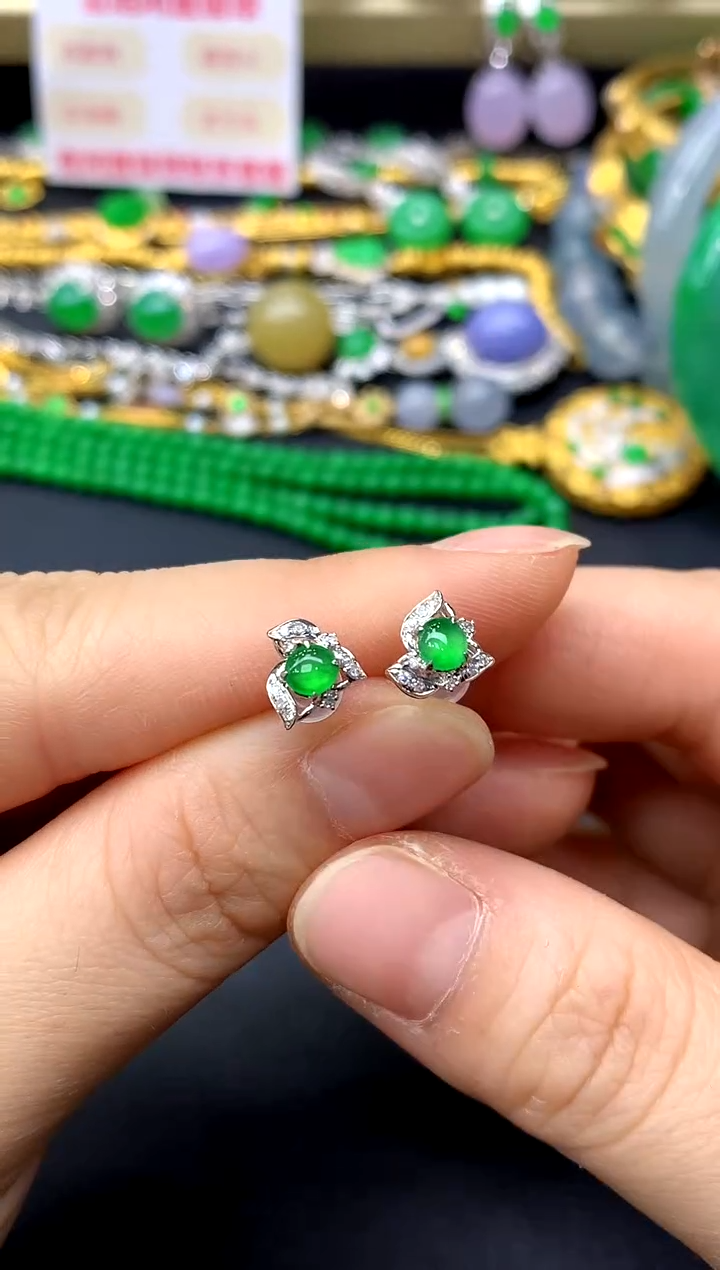 18K金镶嵌翡翠耳饰184-中国好珍宝