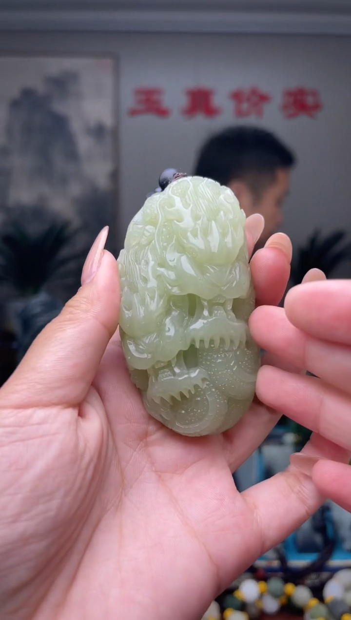 未镶嵌和田玉挂件1