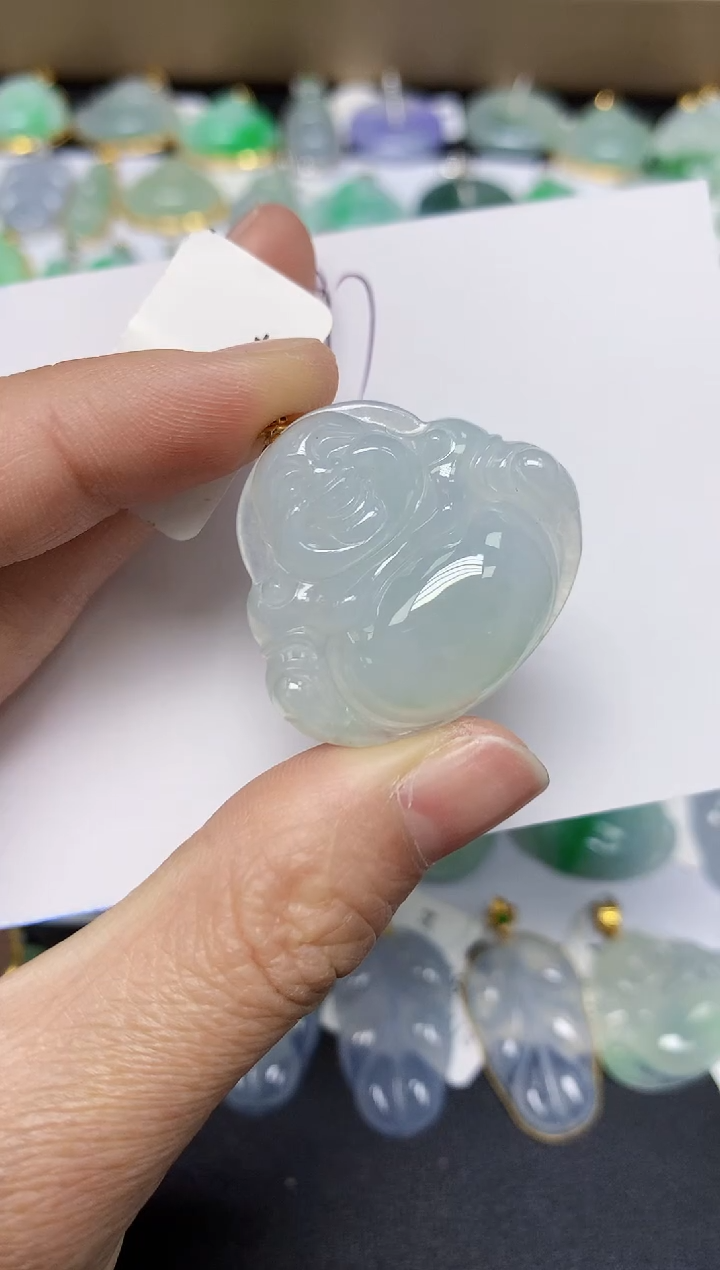 翡翠18K金镶嵌颈饰 天然翡翠A货