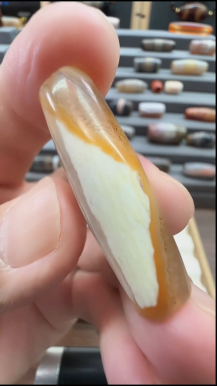 未镶嵌颈饰玛瑙/玉髓玛瑙43*13