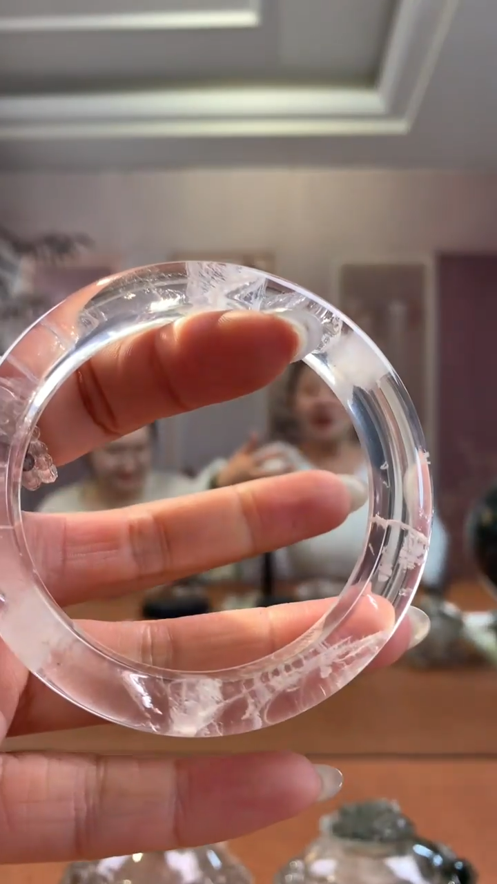 【闪购商品】水晶手镯未镶嵌白幽灵56