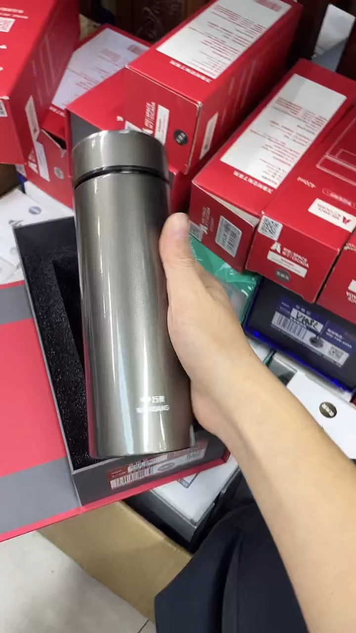 万象保温杯h132-550ml
