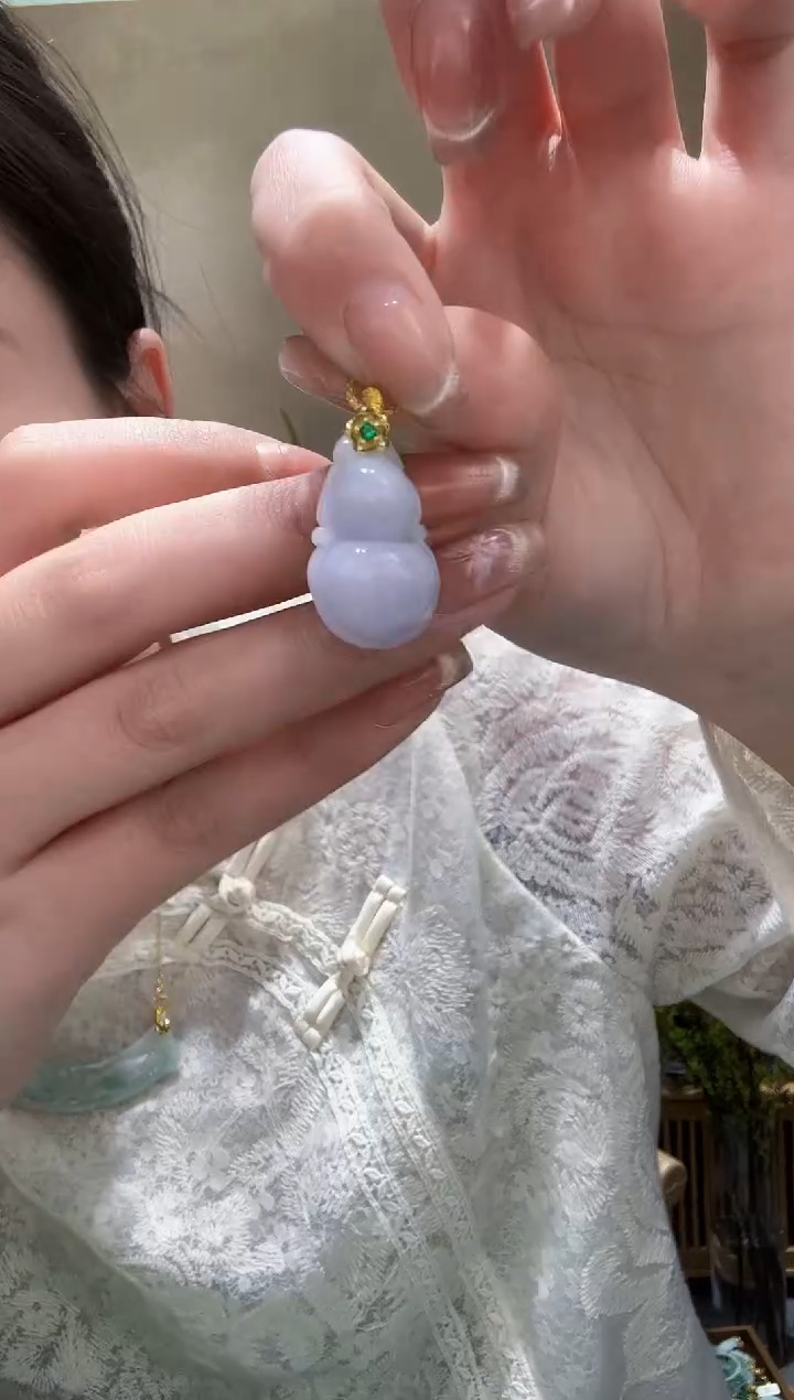 【闪购商品】翡翠未镶嵌颈饰吊坠